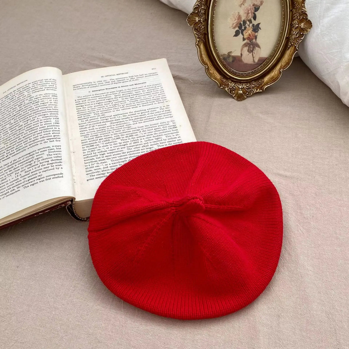 Fashion Baby Knitted Beret Hat Solid Color Children&#39;s Warm Hats Autumn Winter Painter Cap For Girls Kids Bonnet Accessories